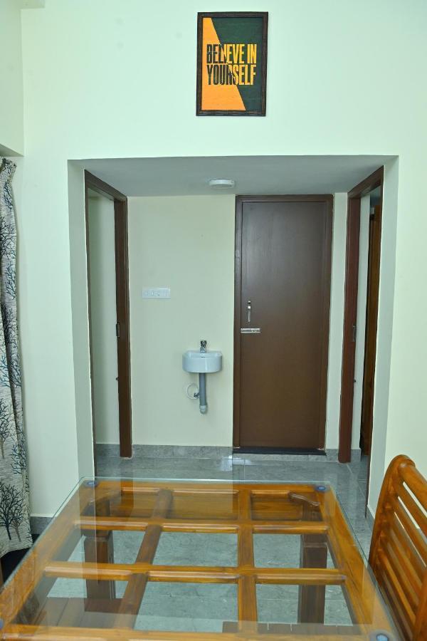 Live Inn Jp Nagar Tiruchirappalli Zewnętrze zdjęcie